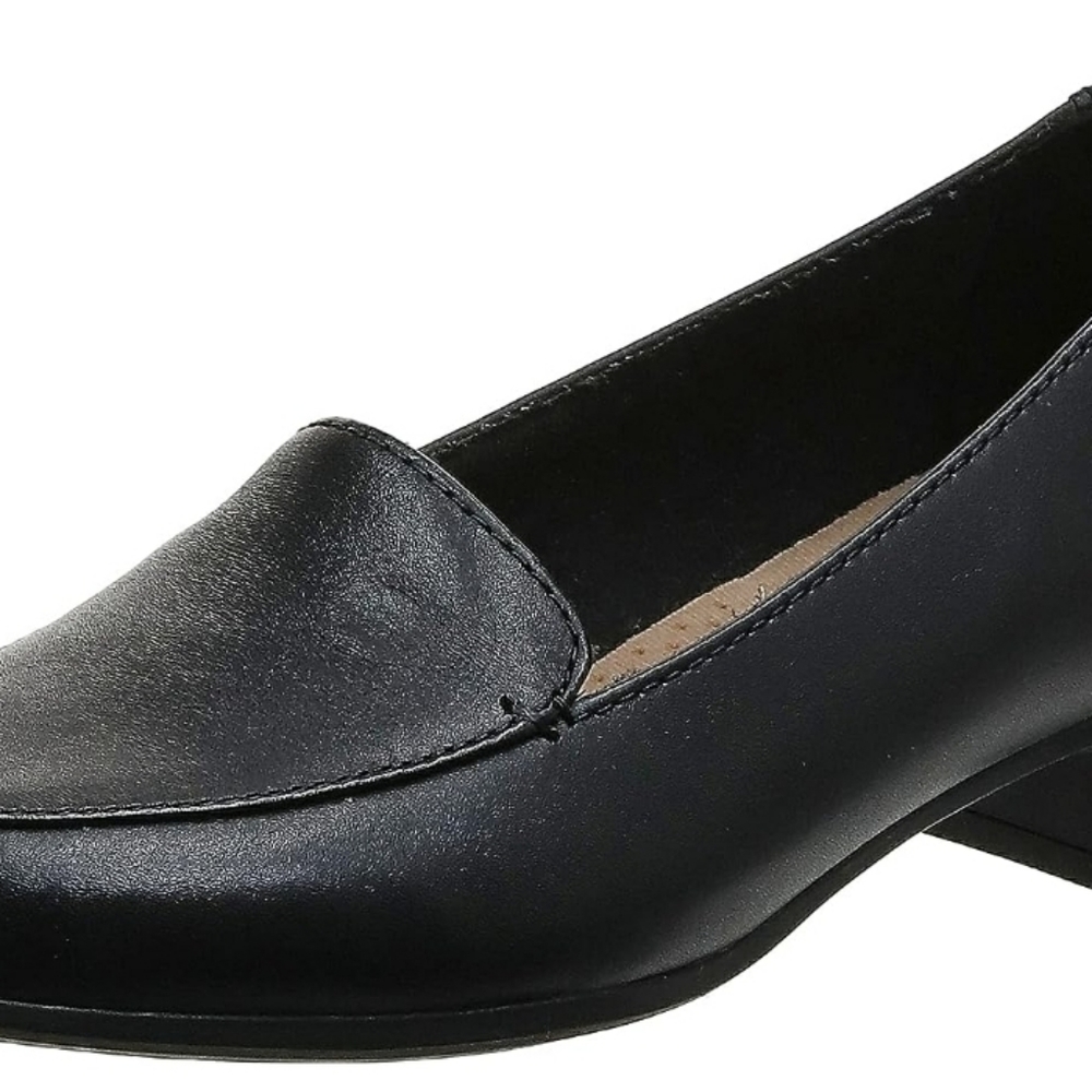 Clarks Juliet Lora Black Loafer